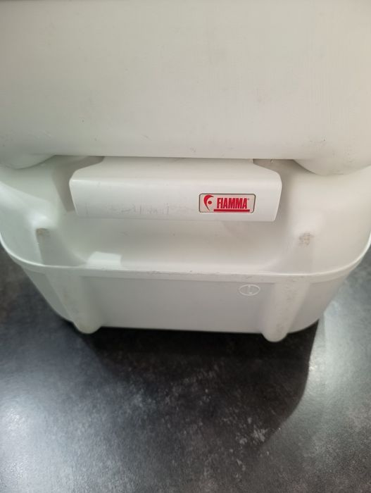 Toaleta turystyczna przenośna +Gratis