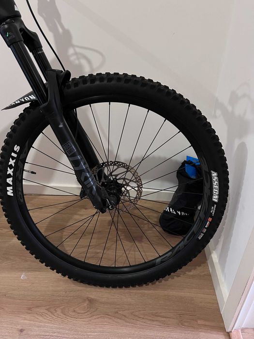 Cannyon Spectral:ON CF 7 Tamanho L - E-MTB Quadro em Carbono