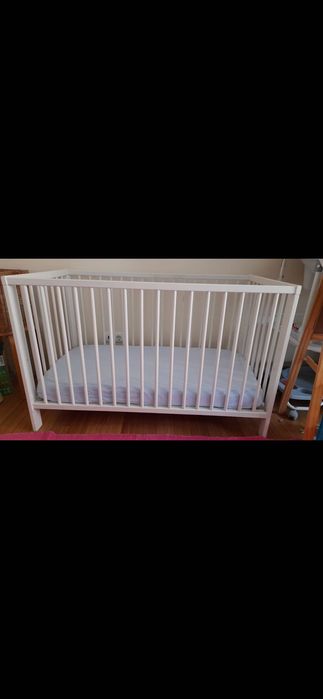 Móveis de quarto de bebé