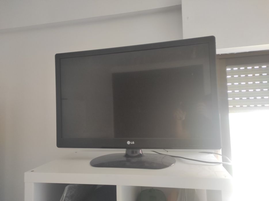 TV LG 32LS3500 com intermitências, mas funcional