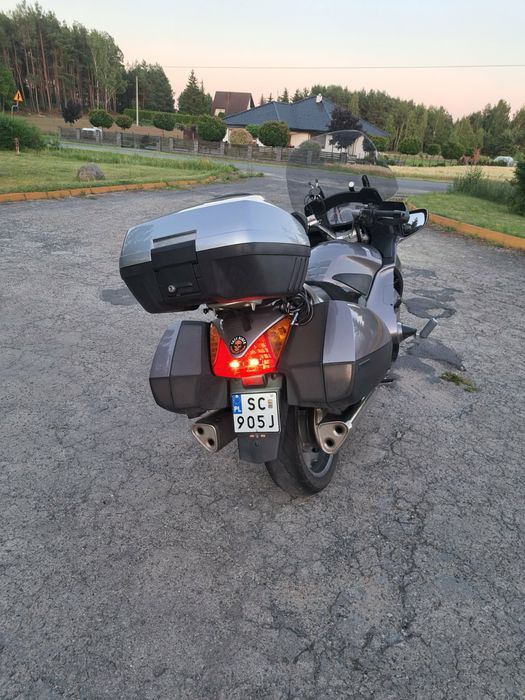 Sprzedam.         HONDA ST 1300 .