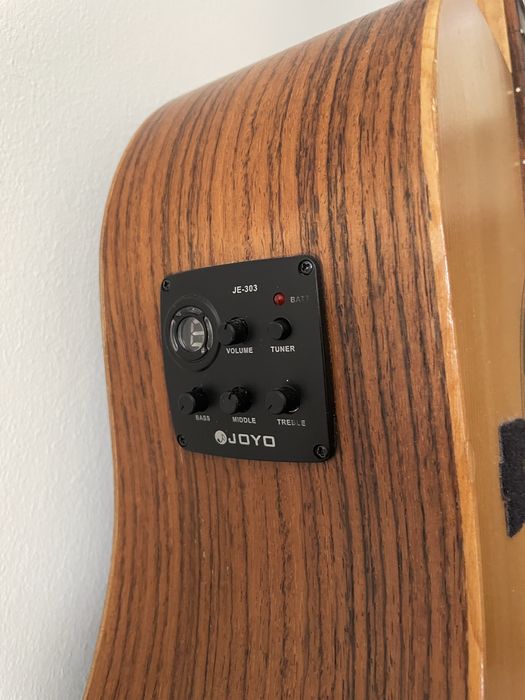 Guitarra Eletroacústica Washburn WD025SCE OP (Edição Especial 125 Anos)