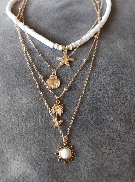 Lindo colar em camadas para o verão