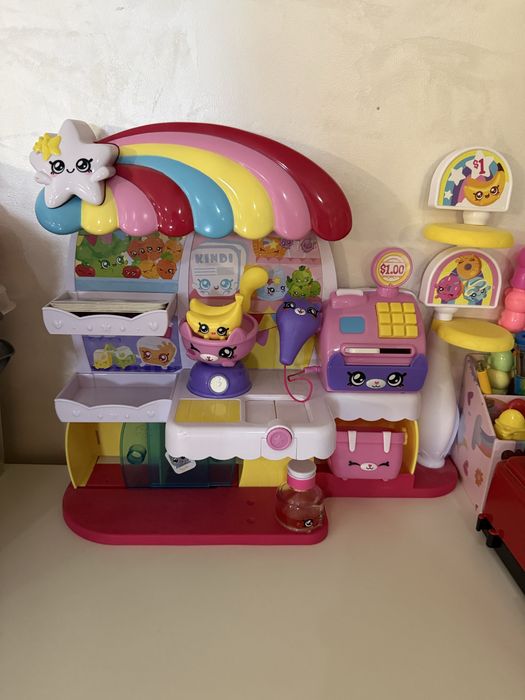 Кукла , касса Kindi Kids