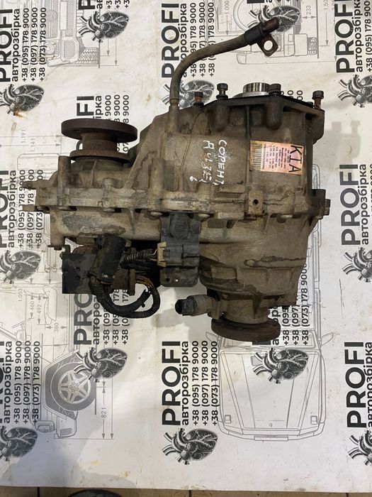 Раздатка 2.5 CRDI Kia Sorento код 473004С110