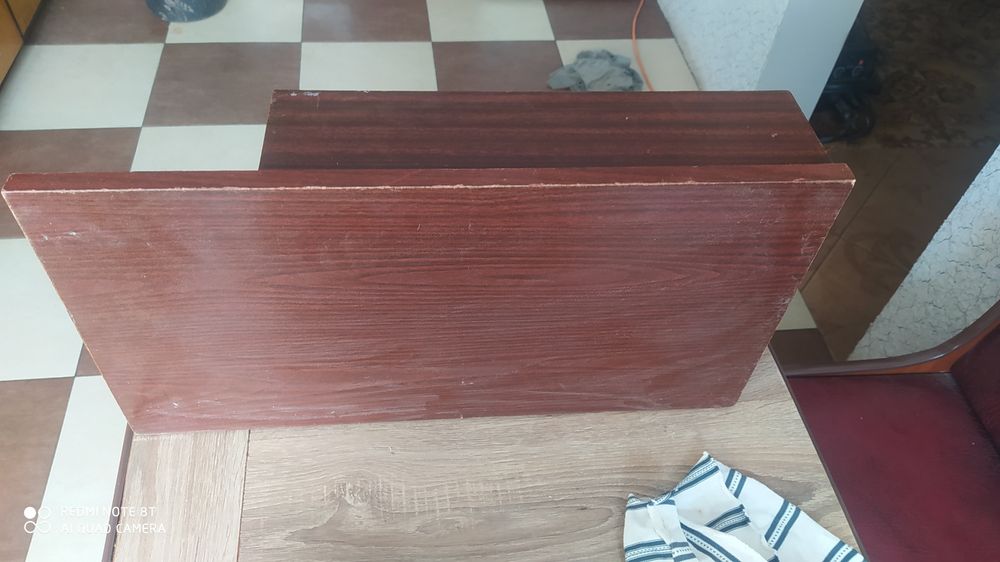 Продаю настенную вешалку