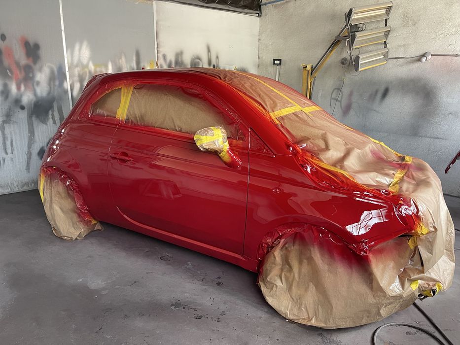Pinturas e Restaurações de Automóvel