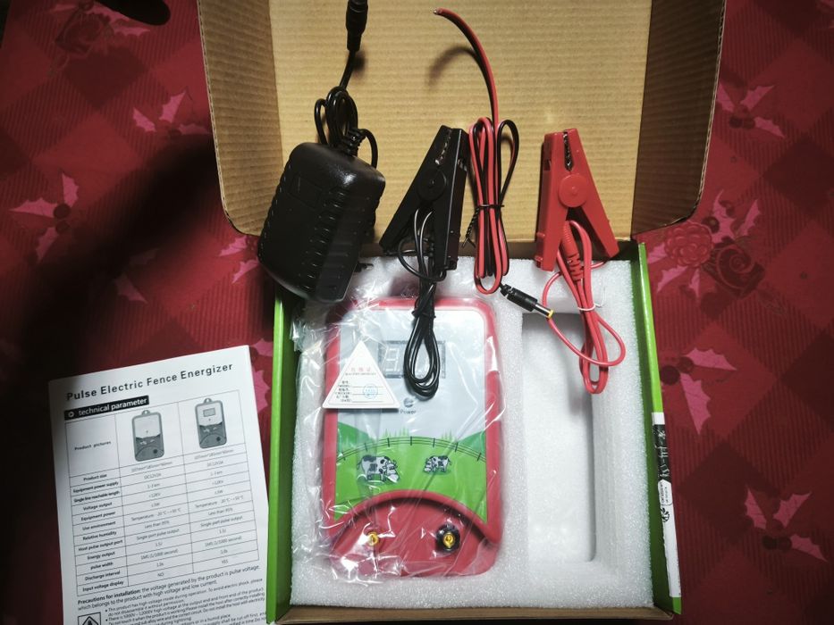 Cerca elétrica para contenção de animais