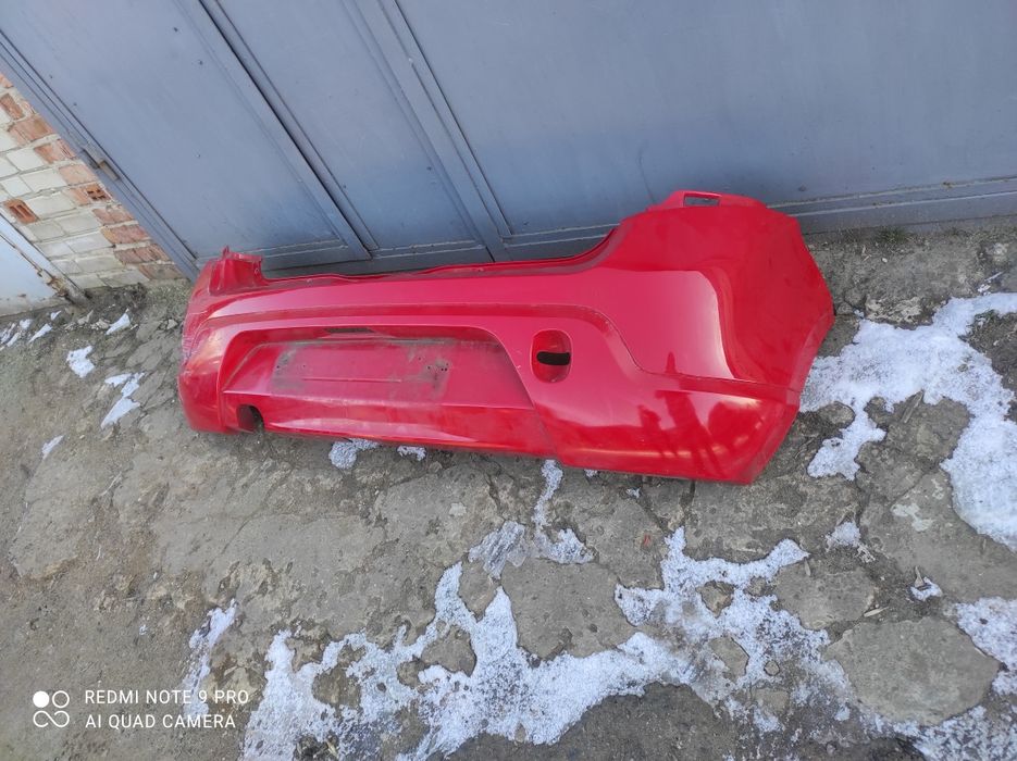 Бампер задний задній Dacia Sandero Сандеро