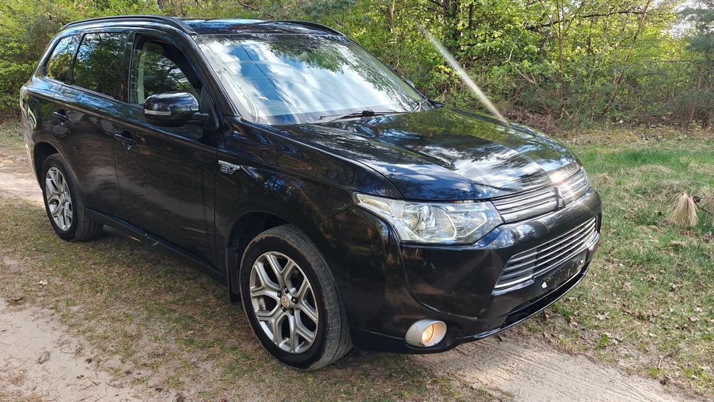 Mitsubishi Outlander 2.0b hybryda phev automat Anglik v5