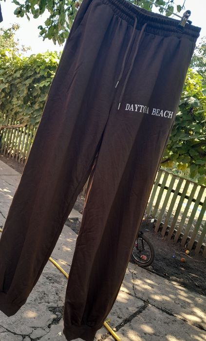 Продам спортивні штани  стан нових