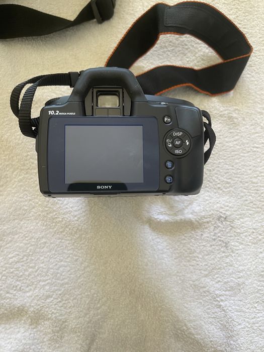 Maquina fotografica sony a 230
