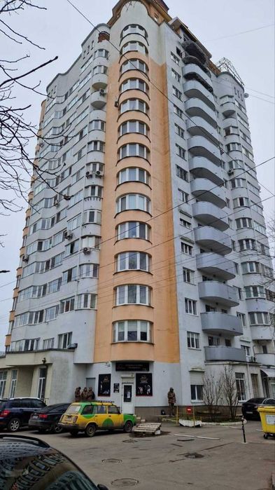 Здам 2к квартиру в центрі міста