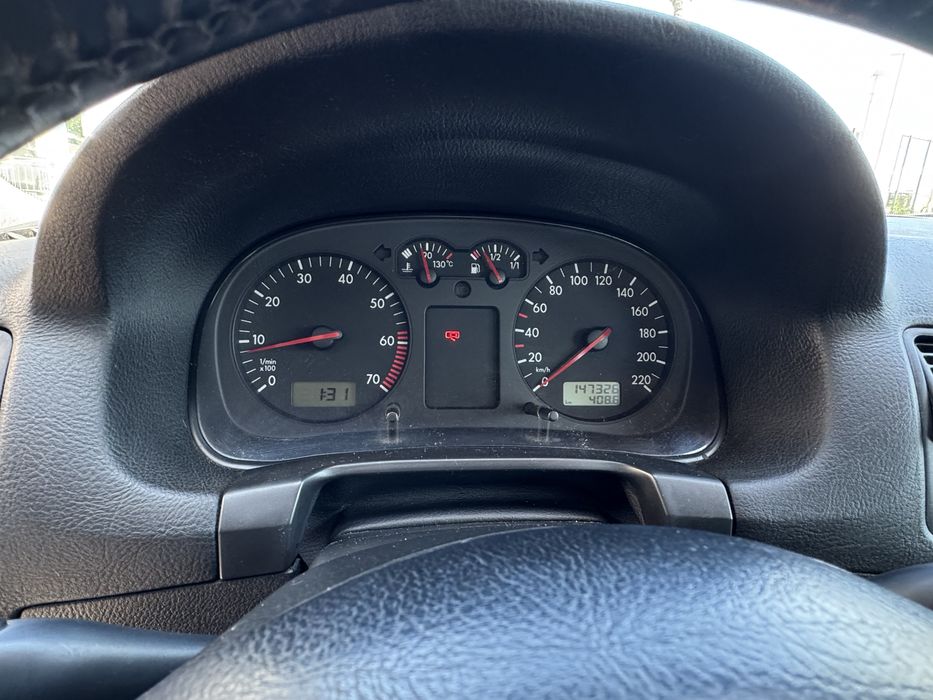 VOLKSWAGEN GOLF 4 1.4 16v 2001 Manual