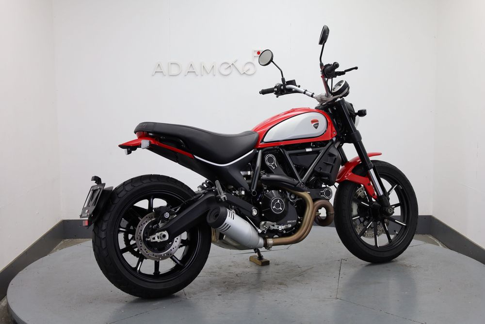 Ducati Scrambler Icon 2022 року