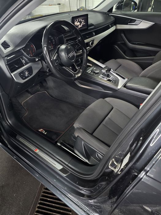 Audi a4 s line 190cv