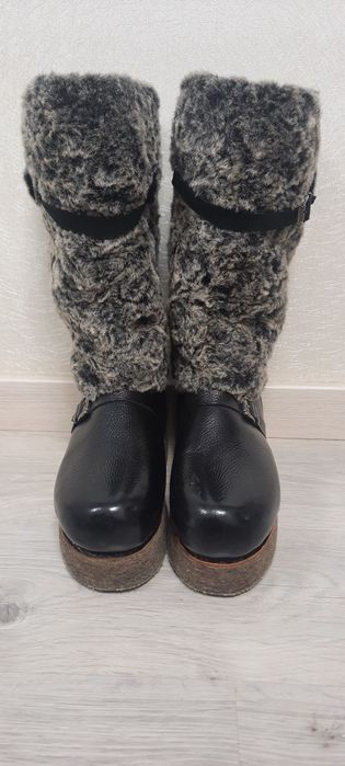 Чоловічі унти нові