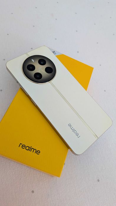 Realme 12+ 5G , 8GB + 256GB , Gwarancja Listopad 2026 , Stan Idealny