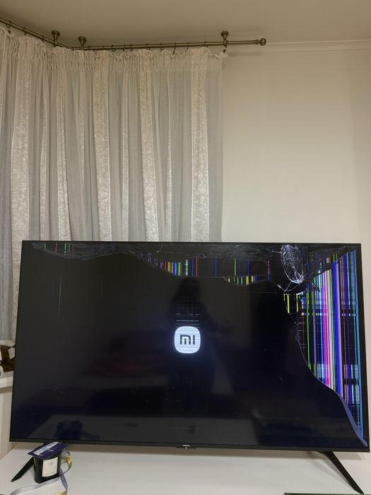 телевізор Xiaomi 65 дюймів. Самовивіз