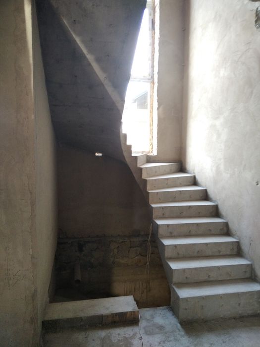 Сходи  бетонні будь-якої складності