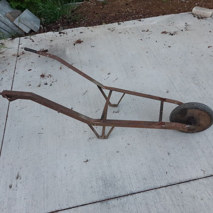 Taczki, kółko do taczek.