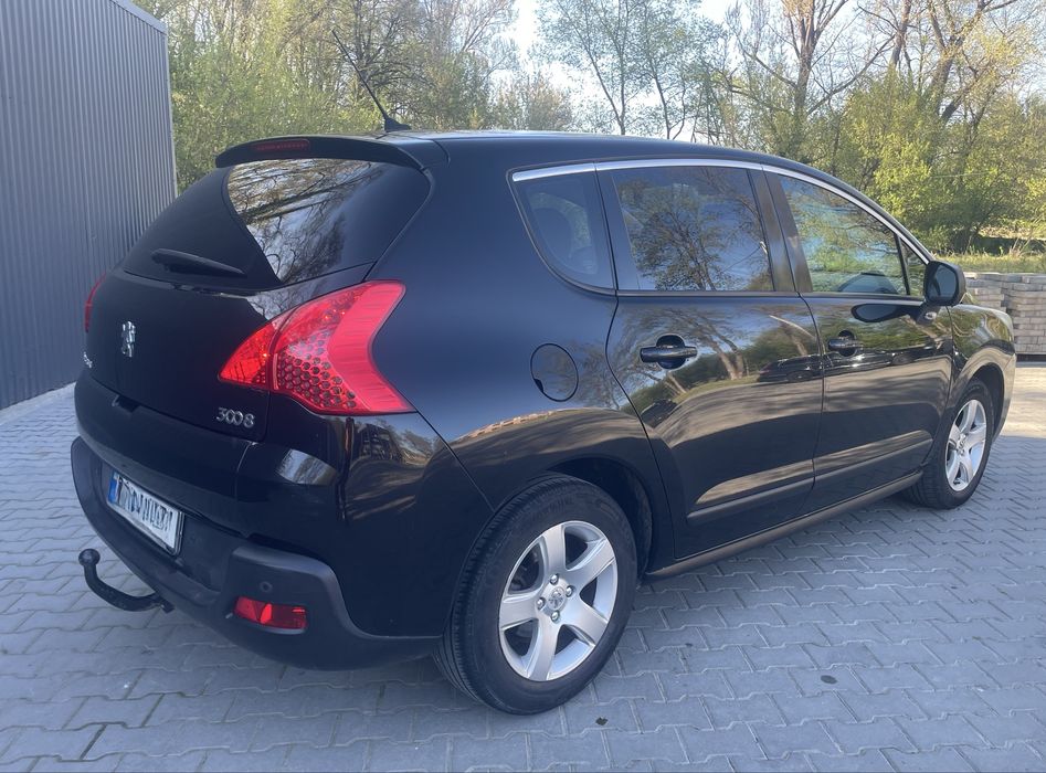 Peugeot 3008 /2010року/2.0дизель/