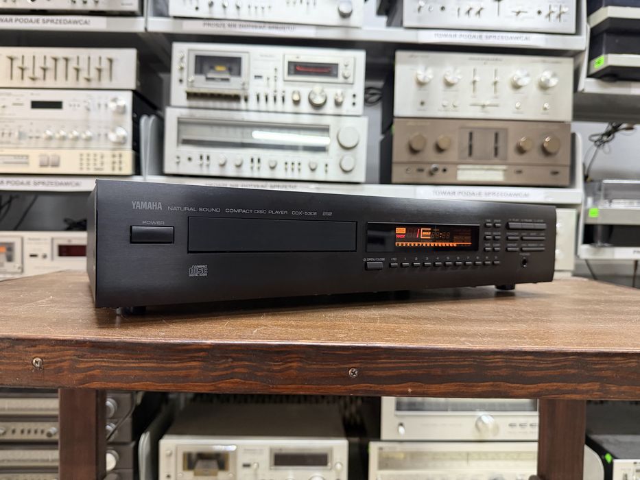 Odtwarzacz płyt CD Yamaha CDX-530E Audio Room