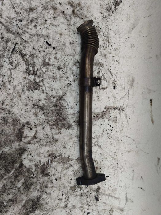 Peugeot 206 307 Citroen C3 C5 2.0 HDI Rurka Przewód EGR