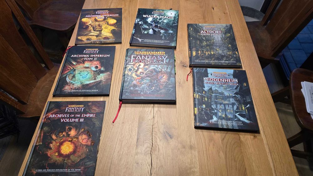 Zestaw Warhammer Fantasy Roleplay 4 ed. – 20 podręczników + ekran MG