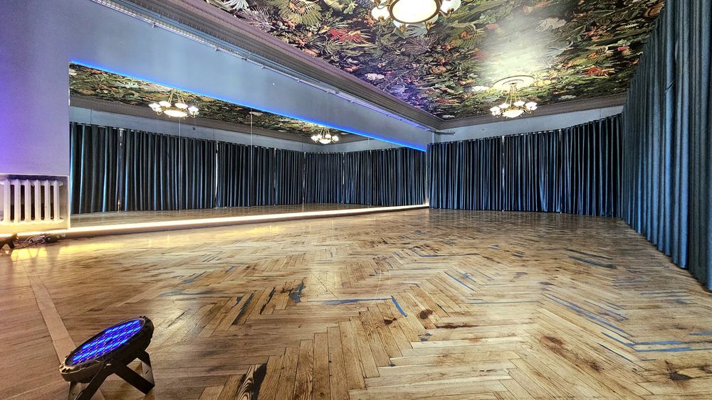 2 хв МАЙДАН Оренда Танцювальних Залiв. Хрещатик