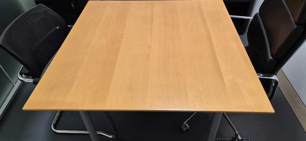 Mobiliário de Escritório Variado