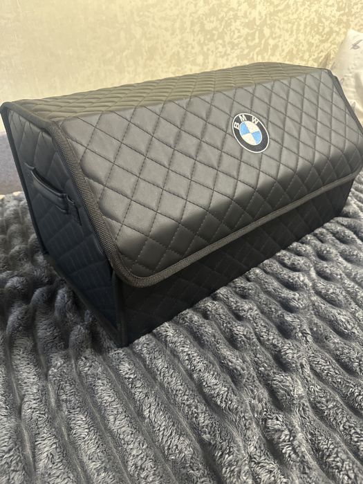 Органайзер BMW стан нового.