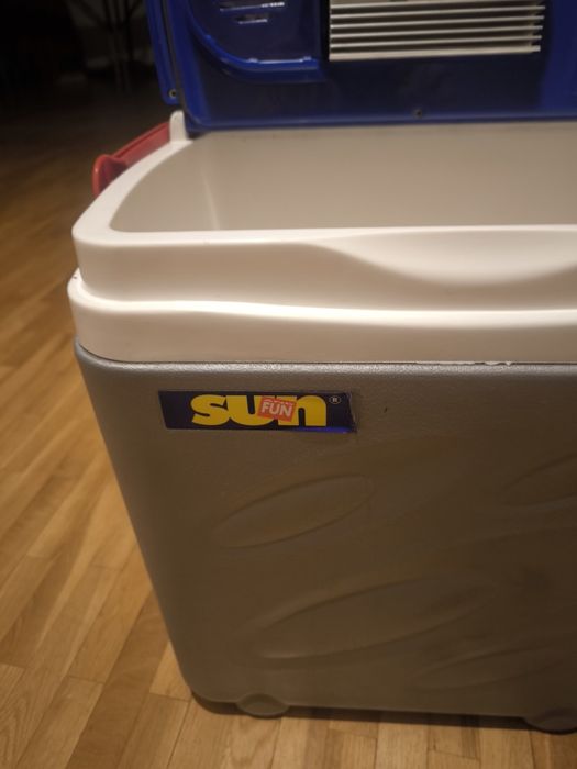 Geladeira elétrica - Isqueiro do carro - SUN & FUN