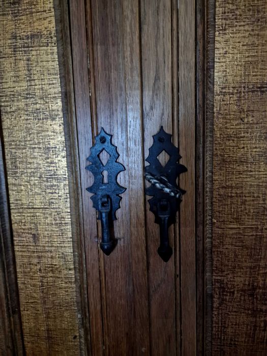 Móvel talha dourada