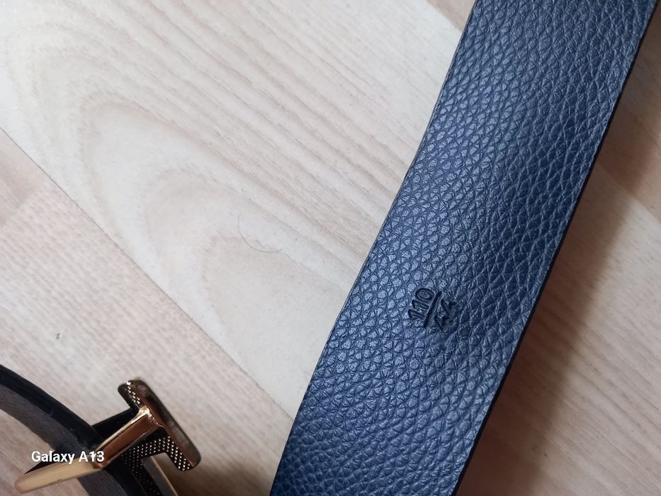 Hermes czarny pas złota klamra 108cm