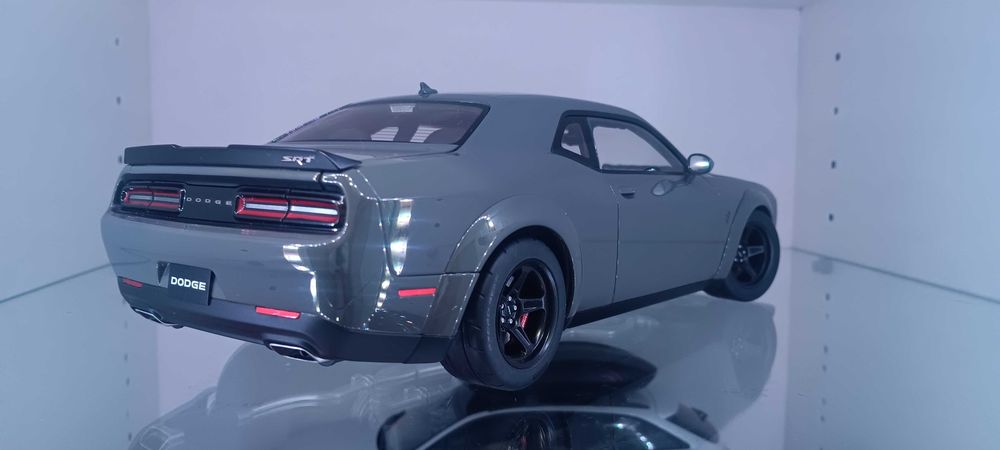 Dodge Challenger DEMON
