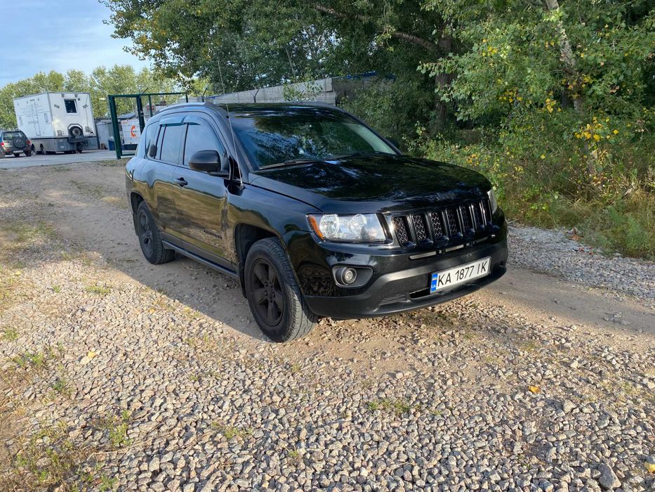 Продаж автомобіля джип компас