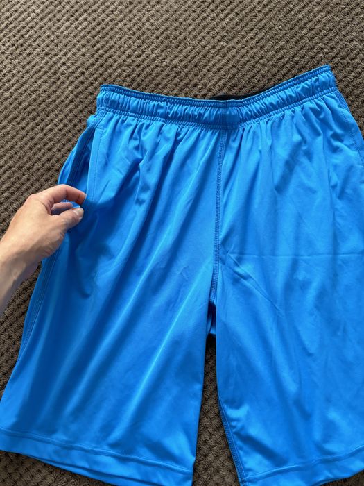 Спортивні шорти Nike