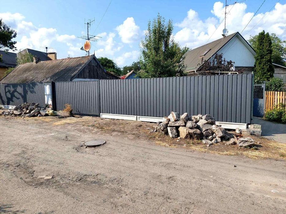 Забор из профнастила.Установка 400гр.Жалюзи.Штакет.Забор для сада.