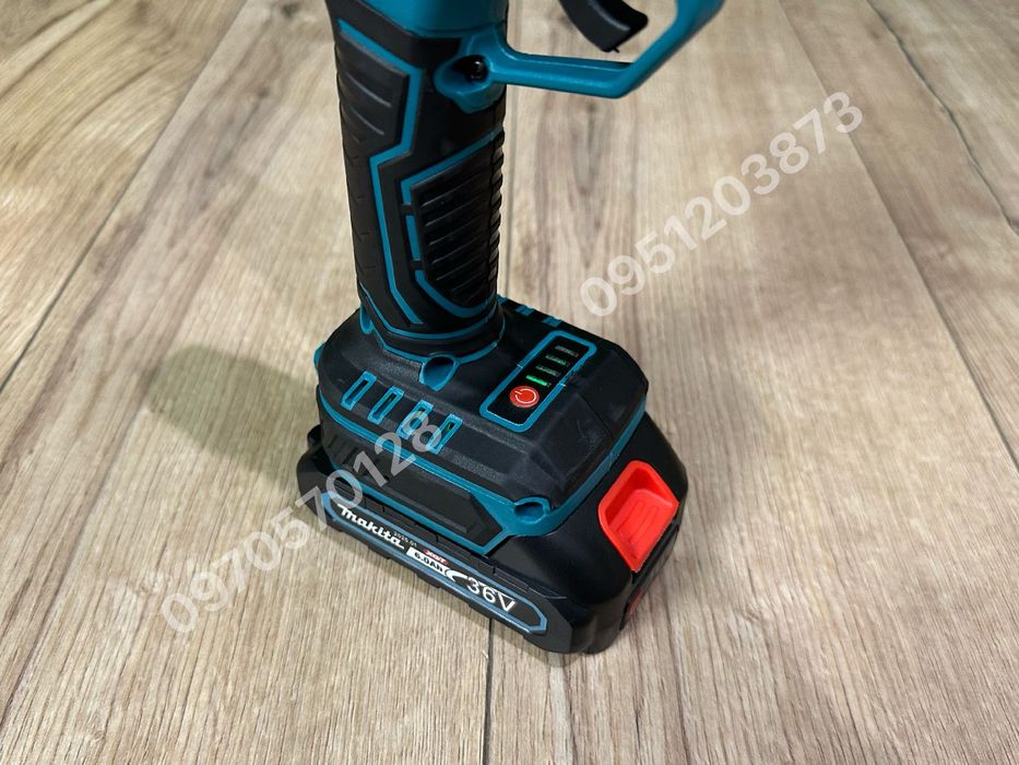 Аккумуляторный Секатор Makita DMT90BL 36V 6Ah садовый с индикатором