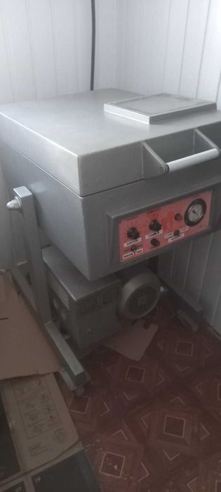 Продається вакууматор