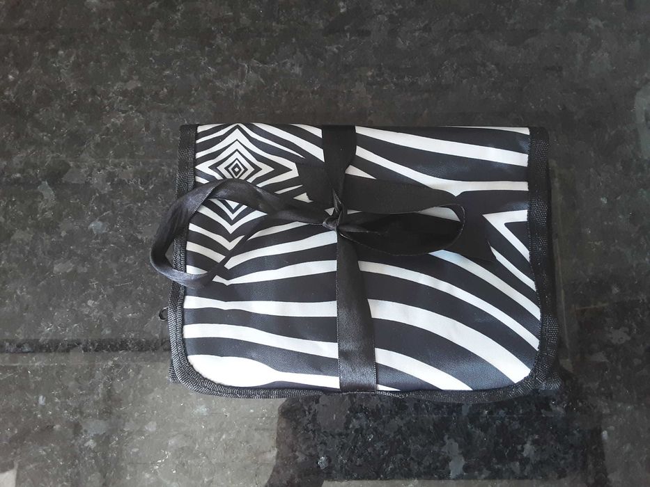 Bolsa Multiusos Padrão Zebra (Como NOVA!)
