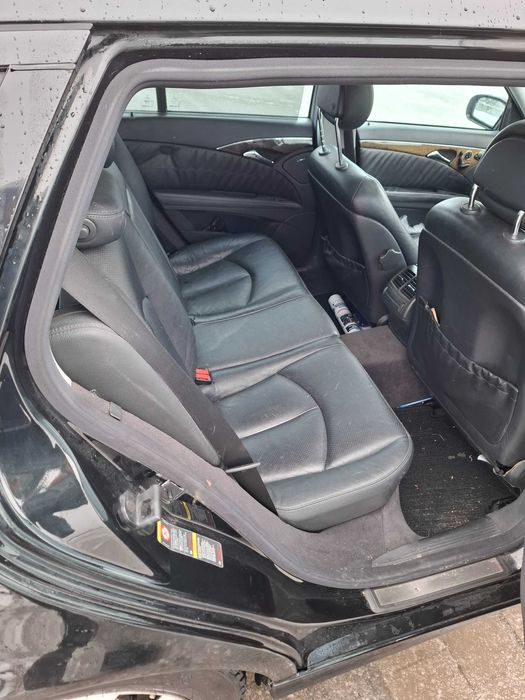 Sprzedam mercedesa E270 CDI 2004r 2.7disel.