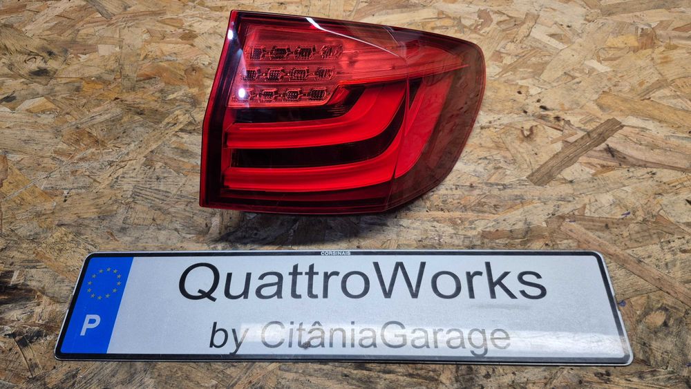 BMW 5 Touring(F11)-11.2009-03.2017-STOP/FAROLIM LED DIREITO - VER FOTO