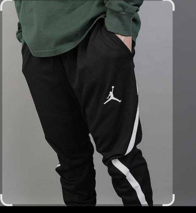 Штани спортивні Nike Jordan 10-12 років