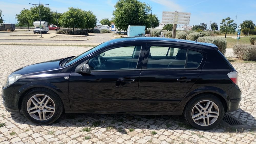 Opel Astra Bonito