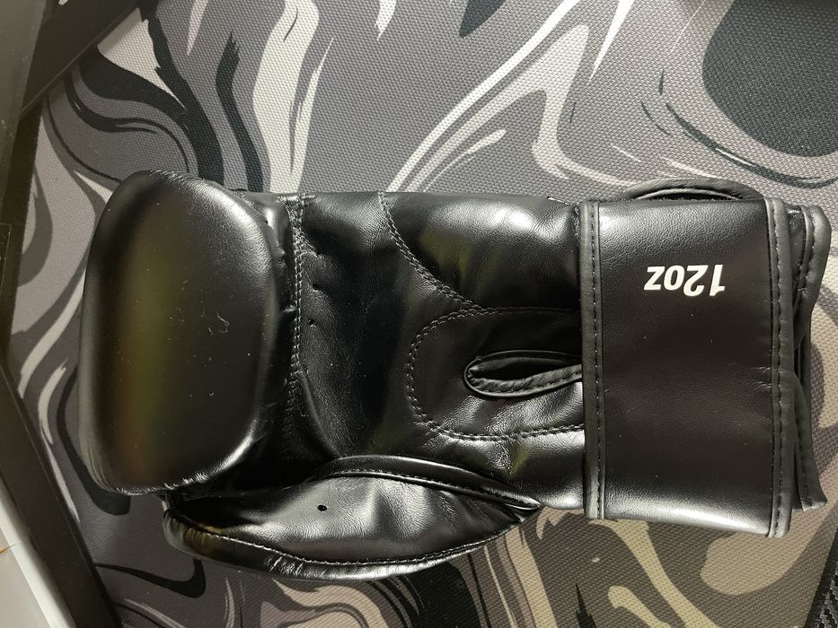 Luvas Box Venum 12 oz versao limitada