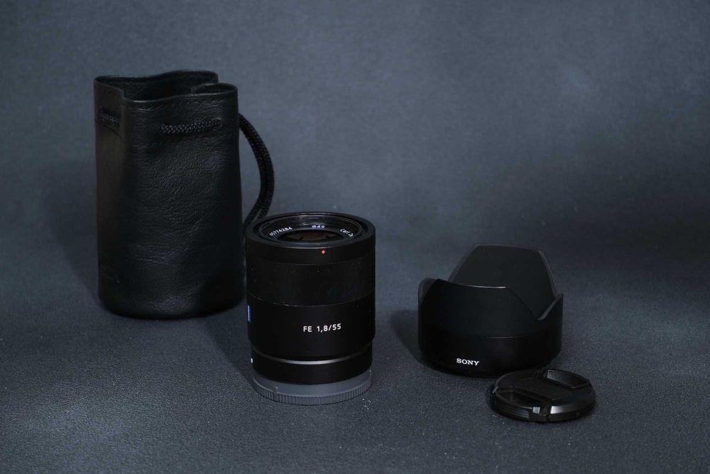 Об'єктив Sony FE 55 mm f/1.8 ZA Sonnar T*Carl Zeiss (SEL55F18Z)