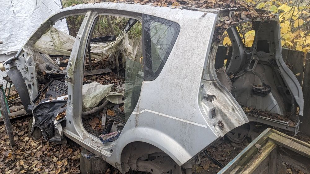 Кузов Рено Сценик 2