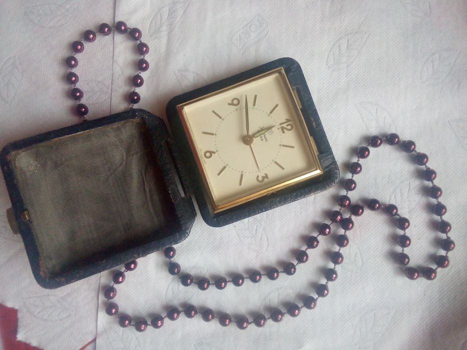 Старовинний німецький годинник "Junghans Bivox"